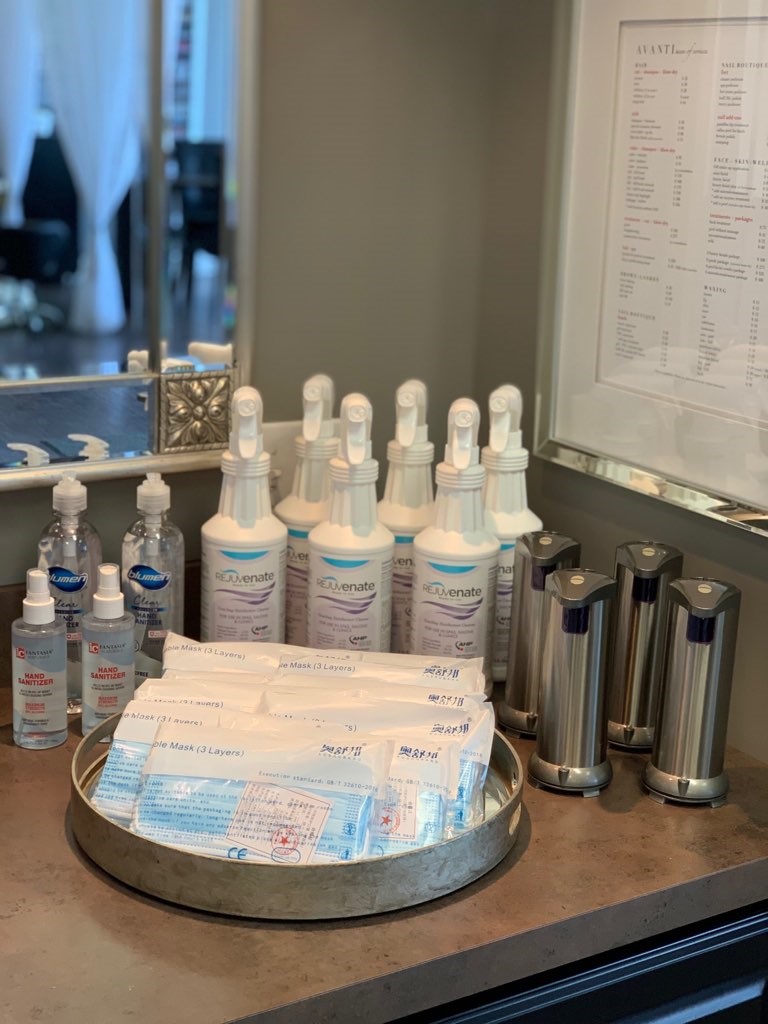 Salon Photo - masks and hand sanitizer