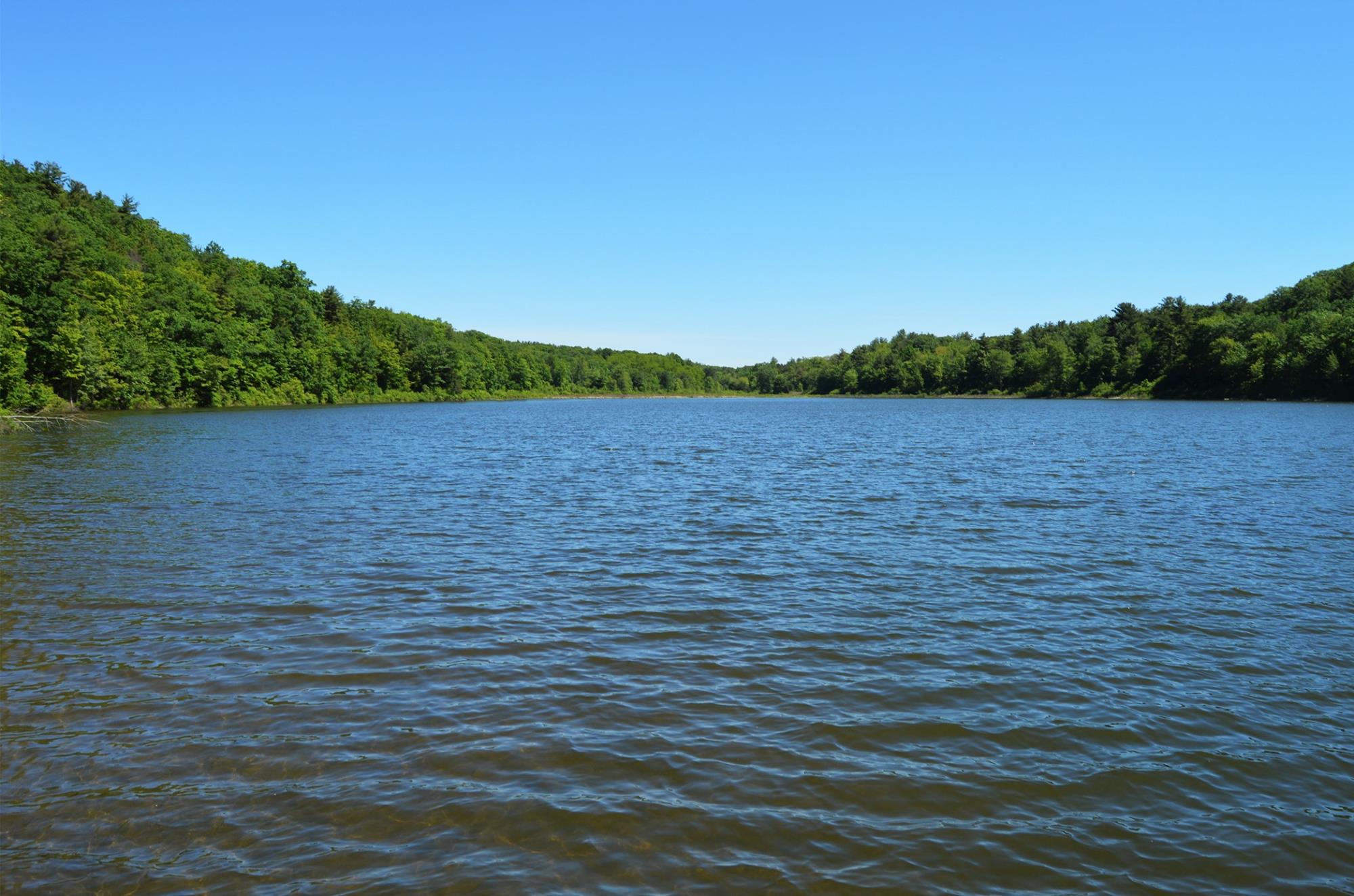 Pretty lake shot 4