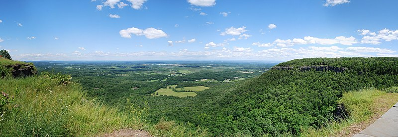 Wide angle photographic view from the Helderberg Escarpment